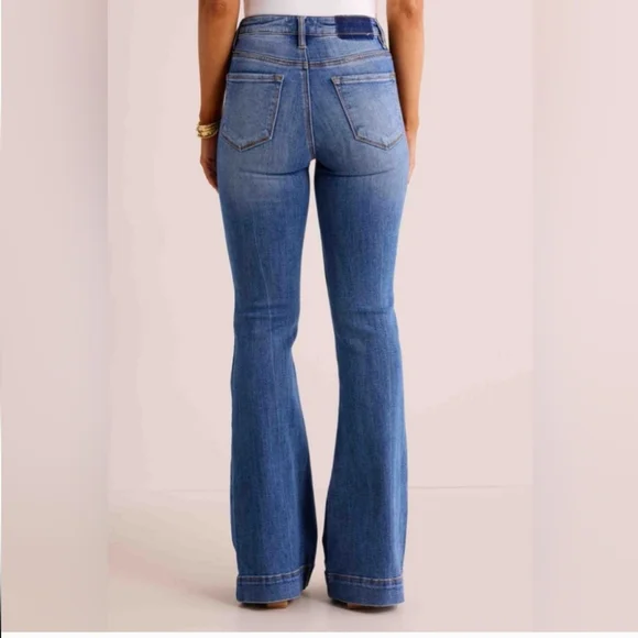 RISEN High Rise Front Patch Pocket Flare Leg Jeans - Size 27 NWT - Picture 2 of 5